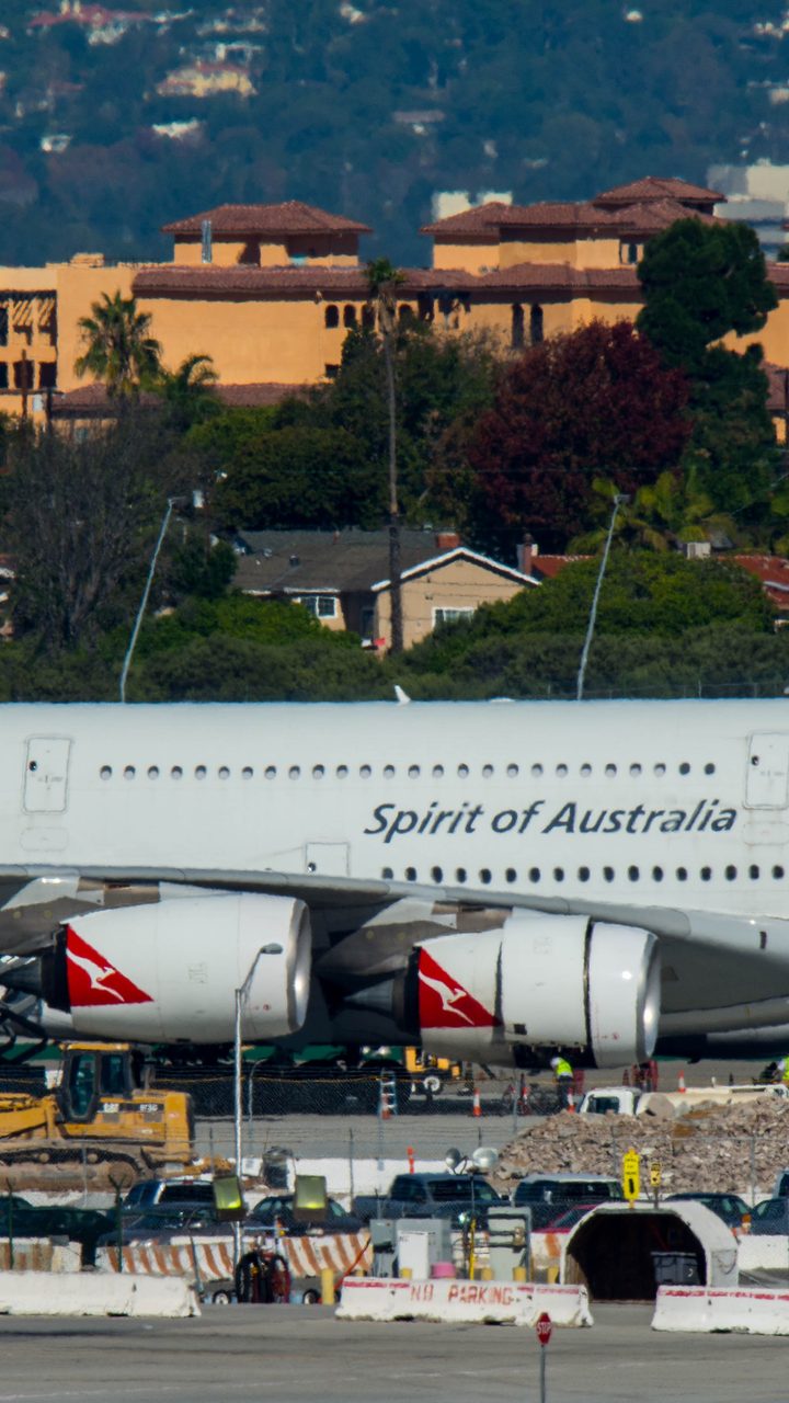 Business Class to Australia From the US